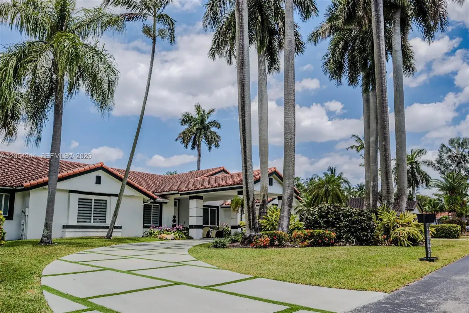 11929 SW 72 TER, Miami FL 33183 photo 3