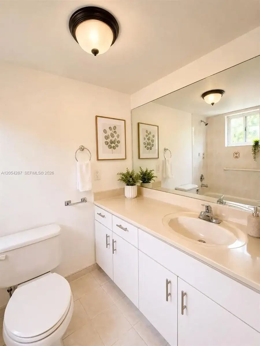 5810 W 18th Ln # 101, Hialeah FL 33012 photo 3