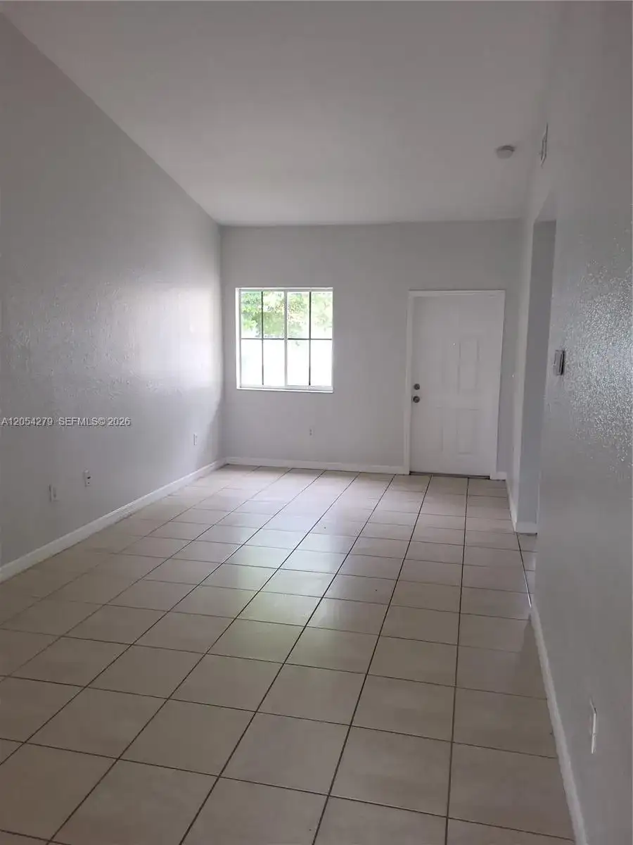31 NE 13th Ave # 5, Homestead FL 33033 photo 5