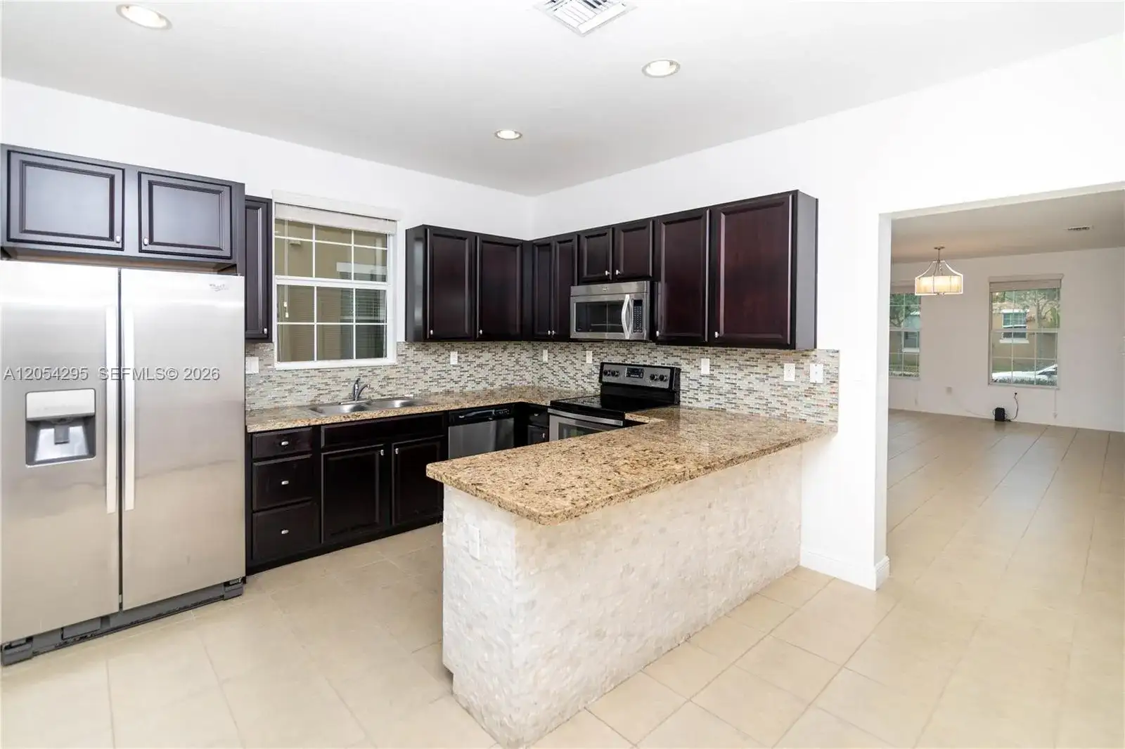 1510 SW 147th Ter, Pembroke Pines FL 33027 photo 3