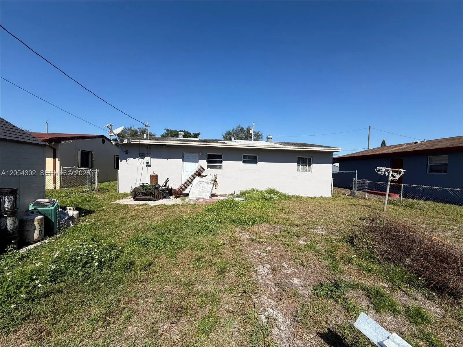 1828 NW 152nd St, Miami Gardens FL 33054