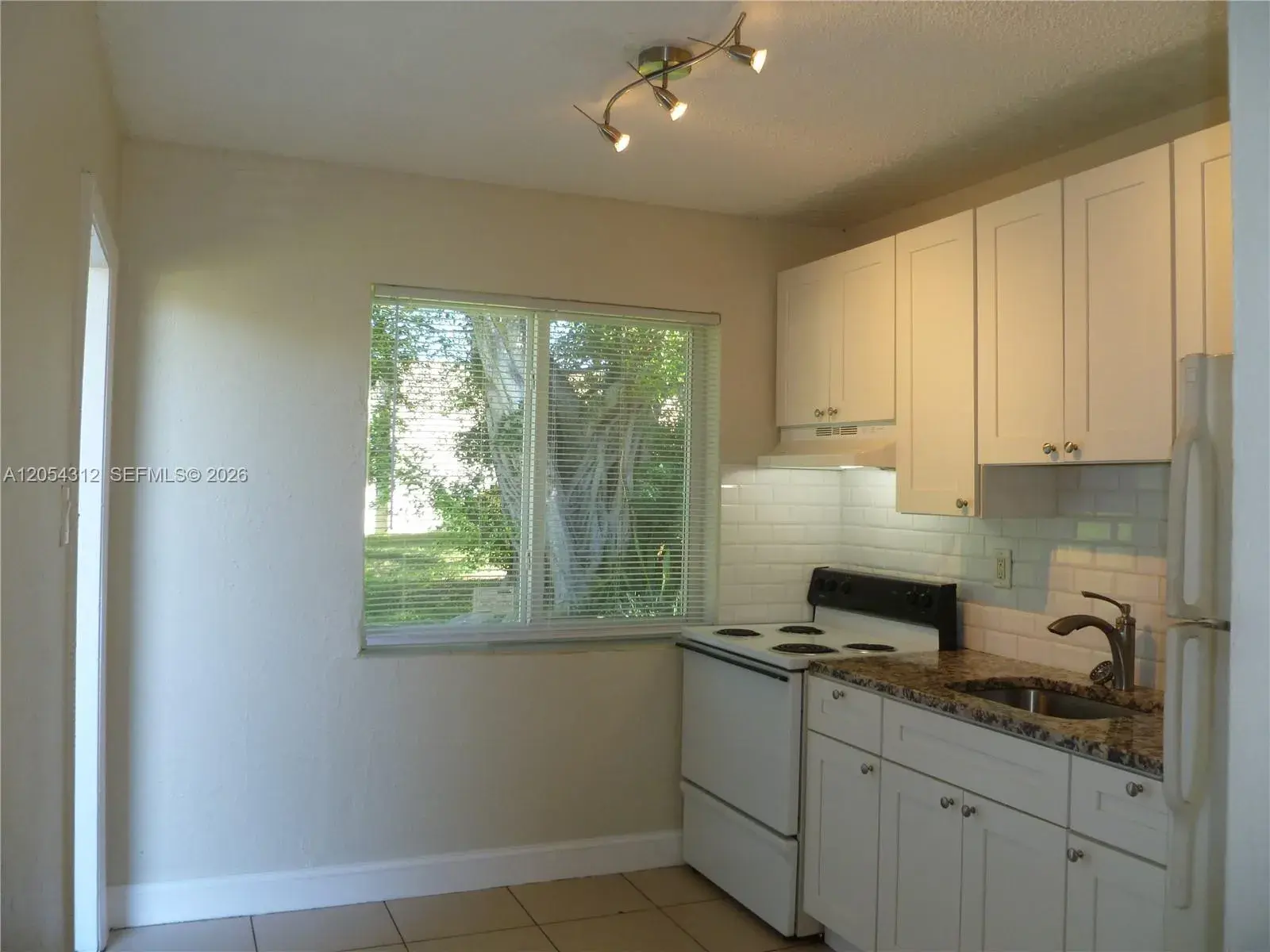 428 NW 21st Ter, Fort Lauderdale FL 33311