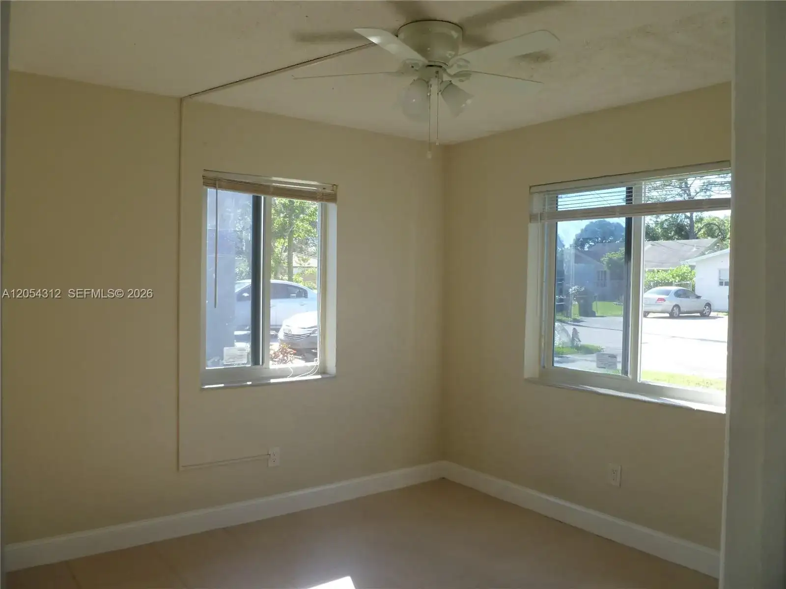 428 NW 21st Ter, Fort Lauderdale FL 33311 photo 4