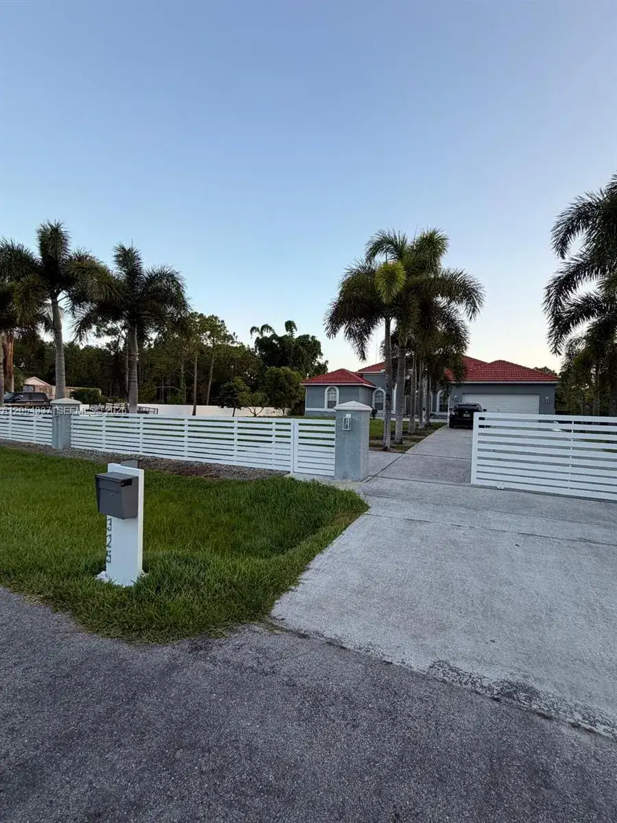 15325 N 75th Ln N, Loxahatchee FL 33470 photo 3