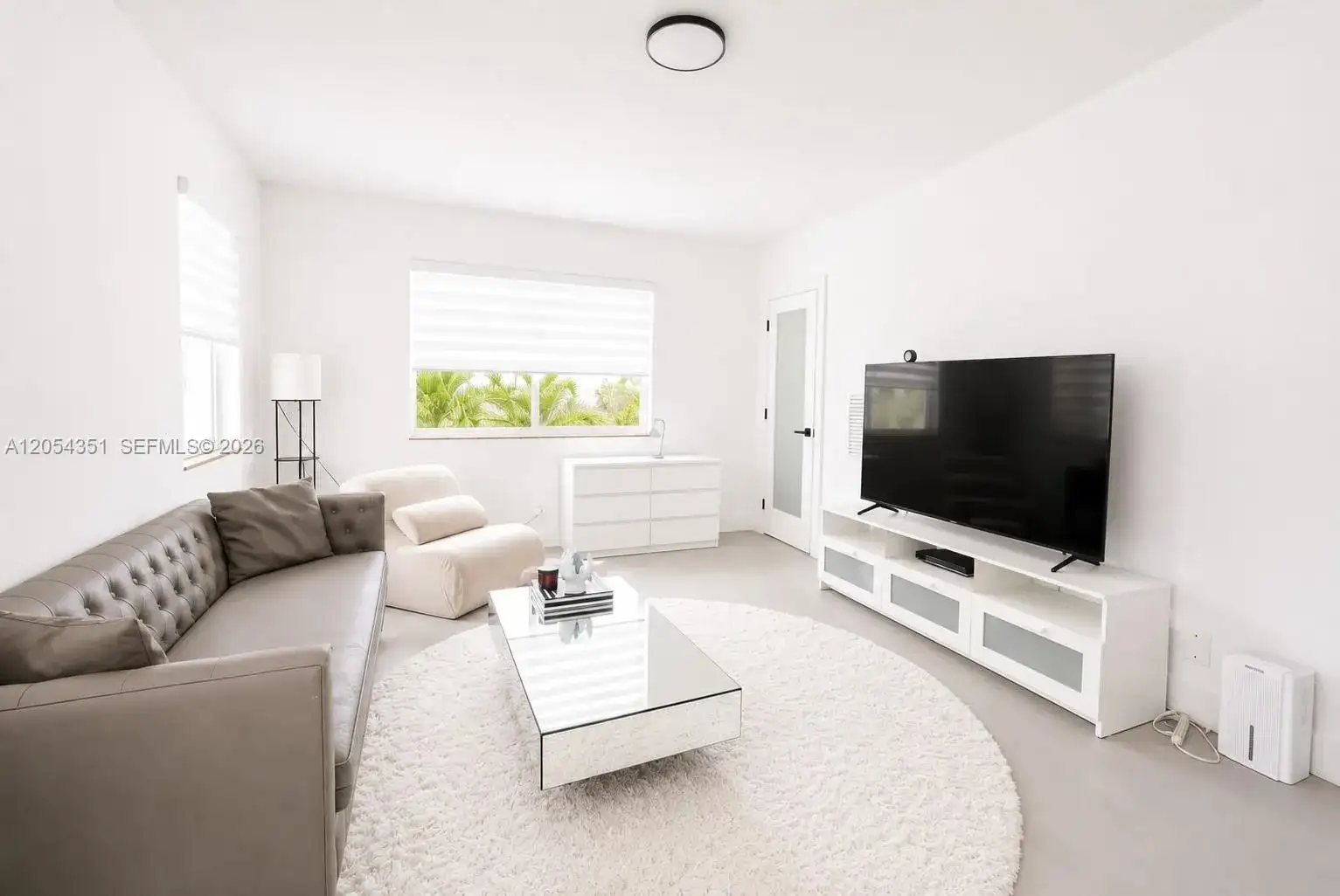 815 W 39th St # 3, Miami Beach FL 33140 photo 2