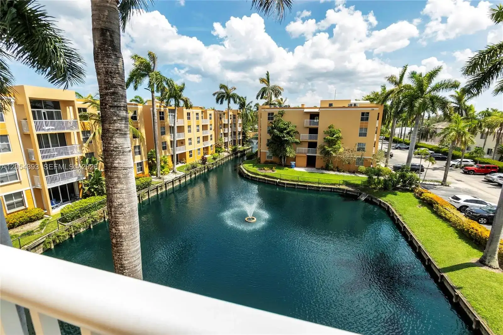 1341 SE 3rd Ave # 404, Dania Beach FL 33004