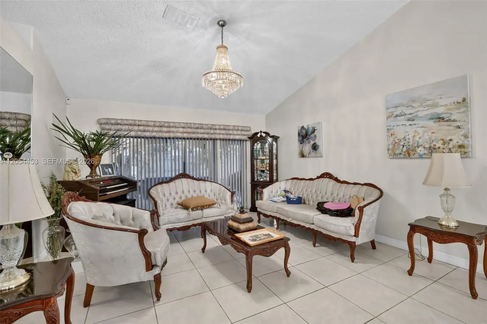 709 NW 177th Ave, Pembroke Pines FL 33029 photo 5