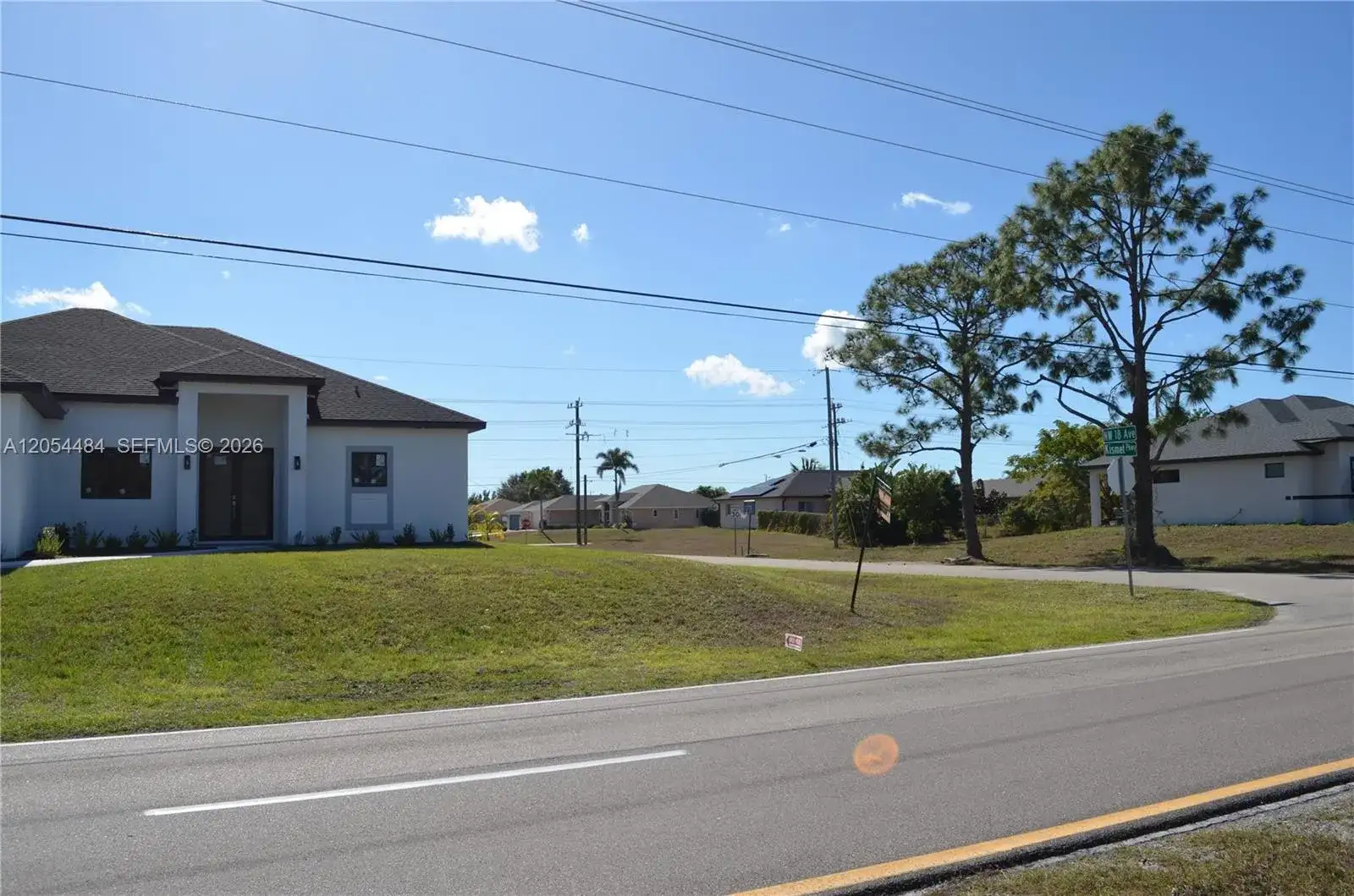 1728 Kismet Pkwy W, Cape Coral FL 33993 photo 2