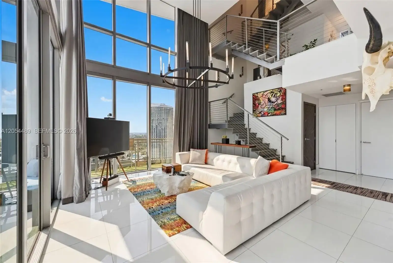 90 SW 3rd St # 12, Miami FL 33130 photo 2