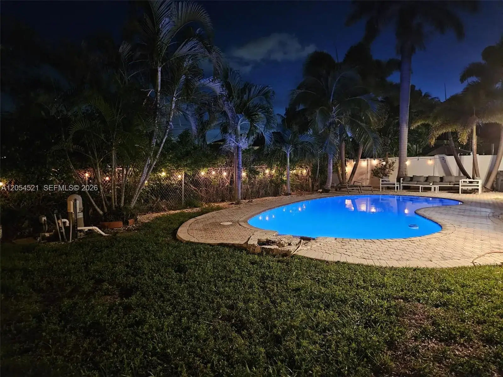 2784 NE 30th St, Lighthouse Point FL 33064 photo 2