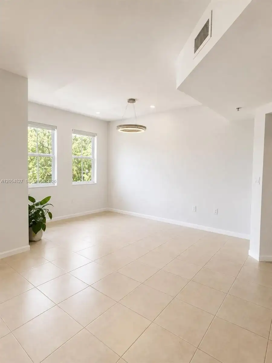 11002 NW 83rd St # 213, Doral FL 33178 photo 3