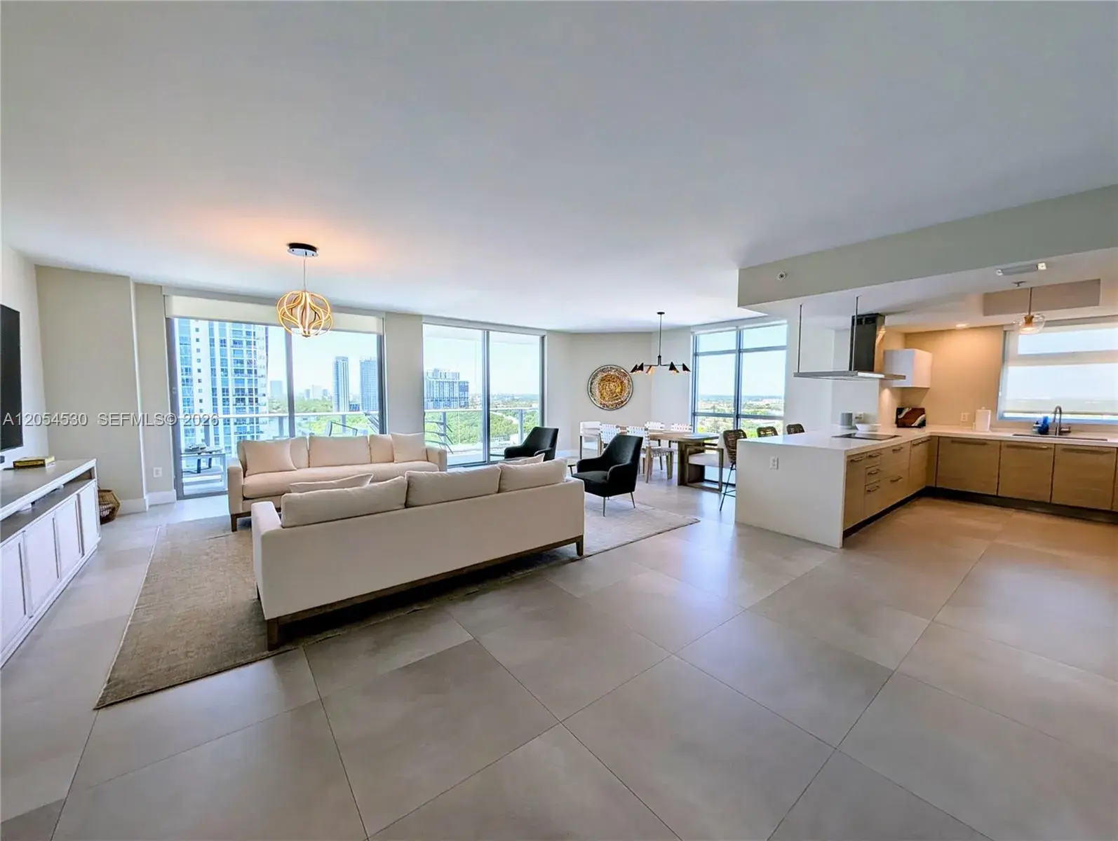 17301 Biscayne Blvd # 1501, North Miami Beach FL 33160