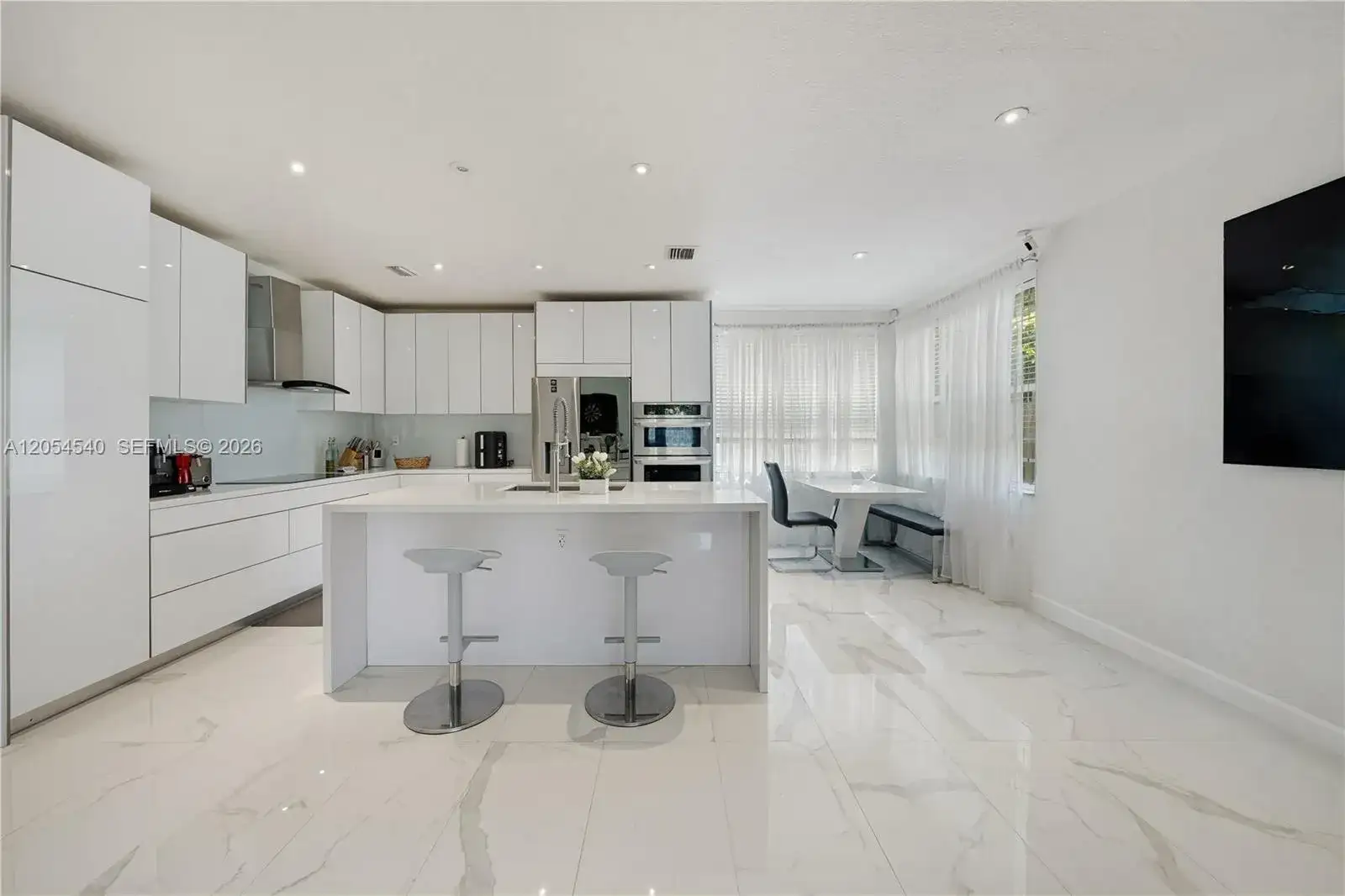 8770 SW 204th St, Cutler Bay FL 33189 photo 5
