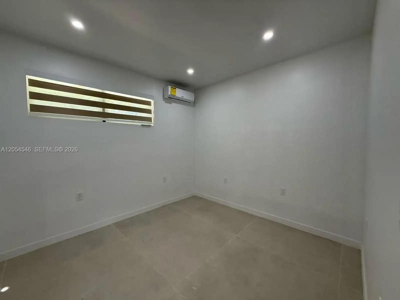 401 NW 131st St # 2A, North Miami FL 33168 photo 2