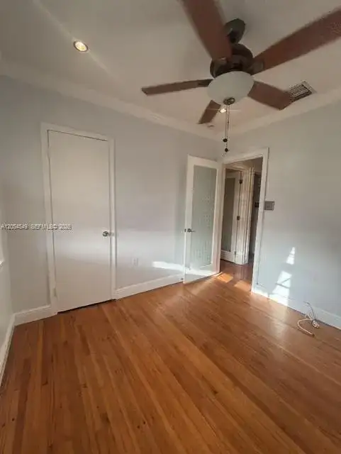 14590 NW 10th Ave, Miami FL 33168 photo 2