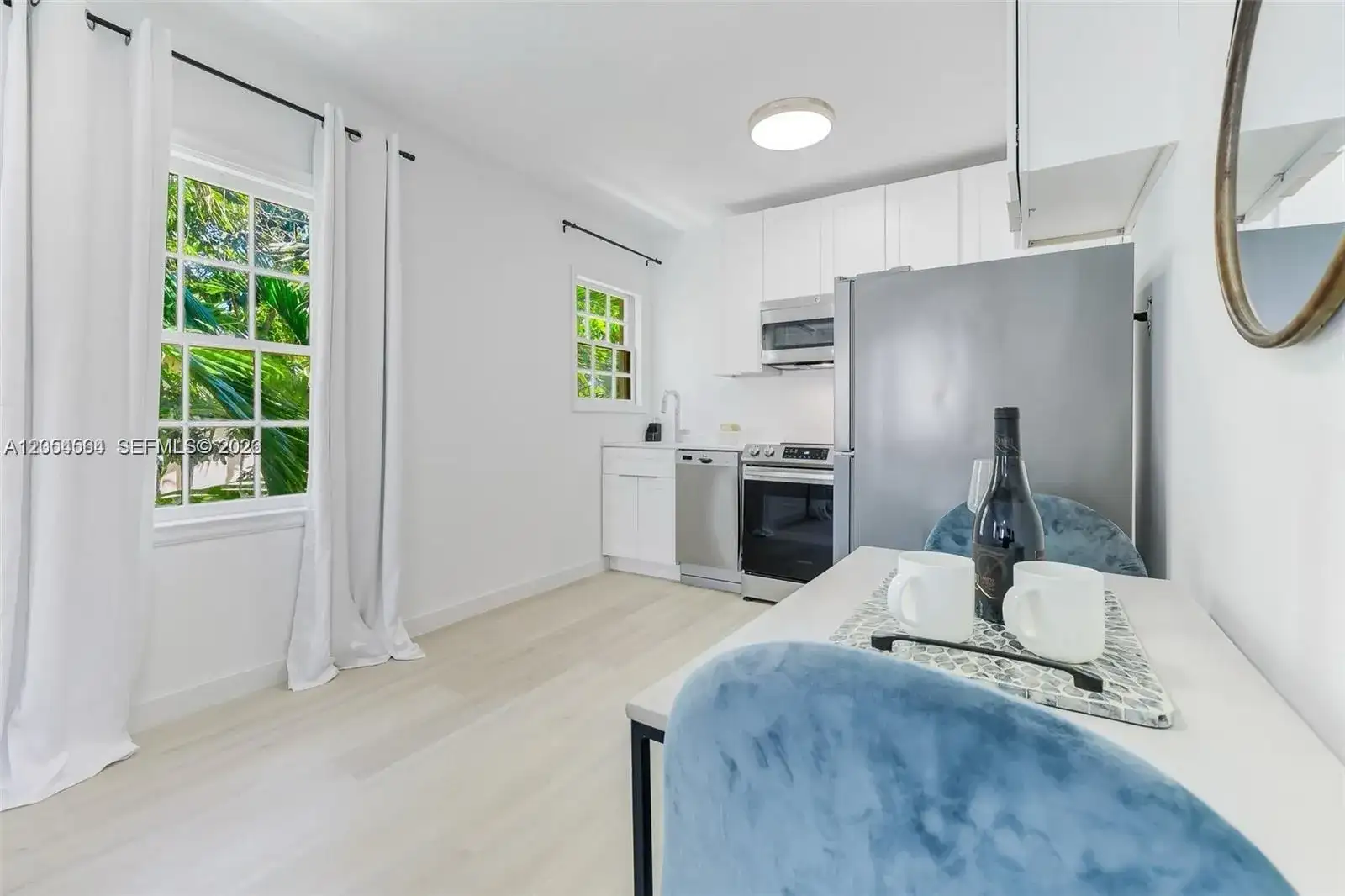 421 75th St # 1, Miami Beach FL 33141 photo 3