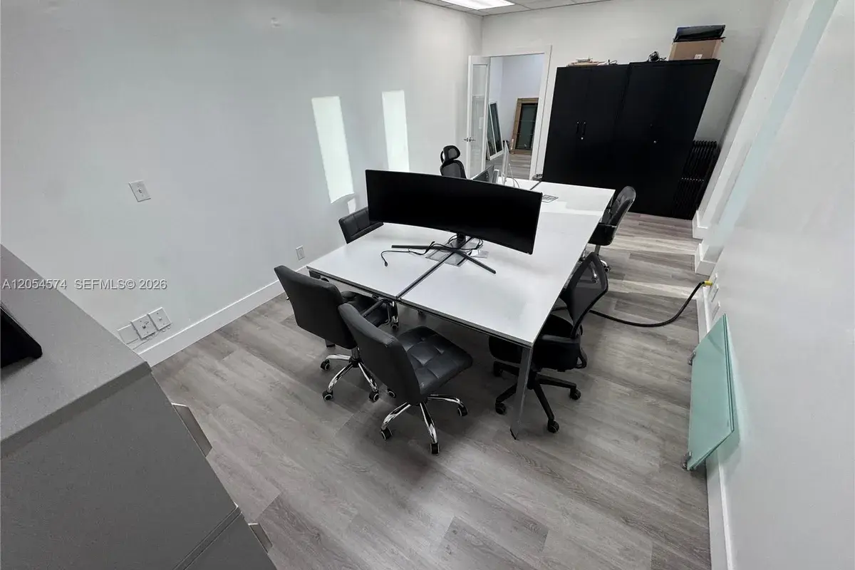 1333 E University Dr # 200, Plantation FL 33324