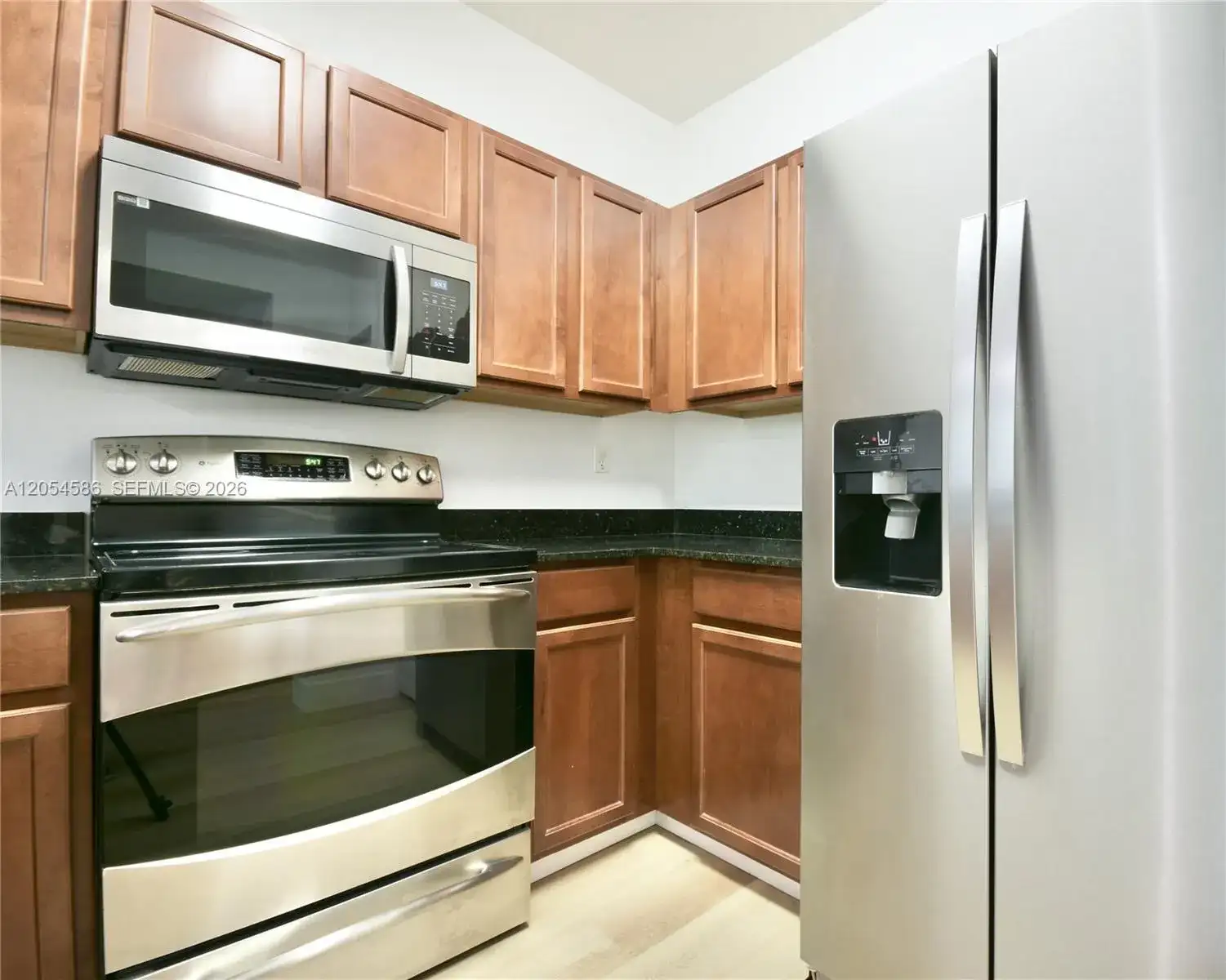 10870 NW 88th Ter # 222, Doral FL 33178 photo 3