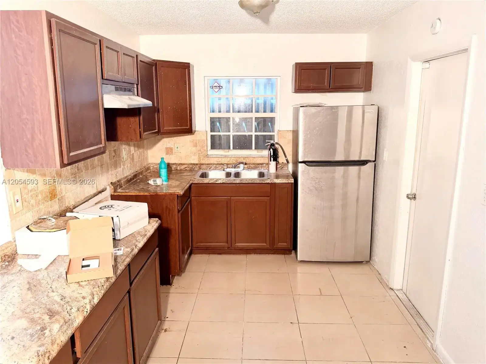 1561 NW 7th Ter, Pompano Beach FL 33060 photo 3