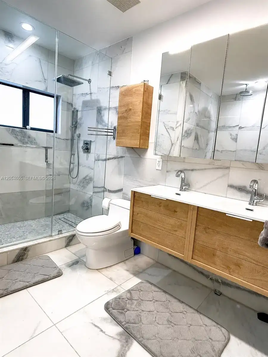3538 SW 1st Ave # 1, Miami FL 33145 photo 4