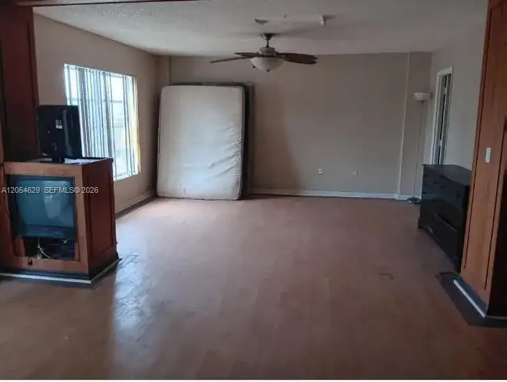 4174 Inverrary Dr # 410, Lauderhill FL 33319 photo 3