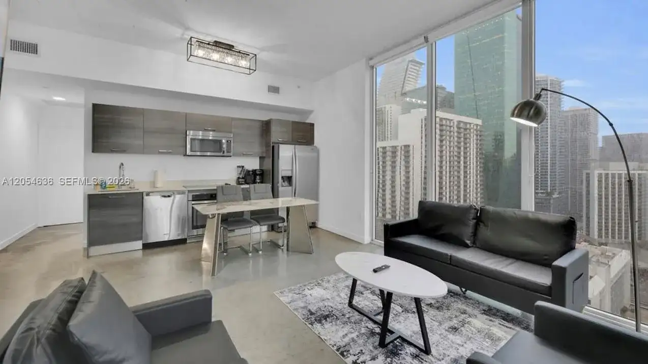 151 SE 1st St # 2411, Miami FL 33131 photo 2