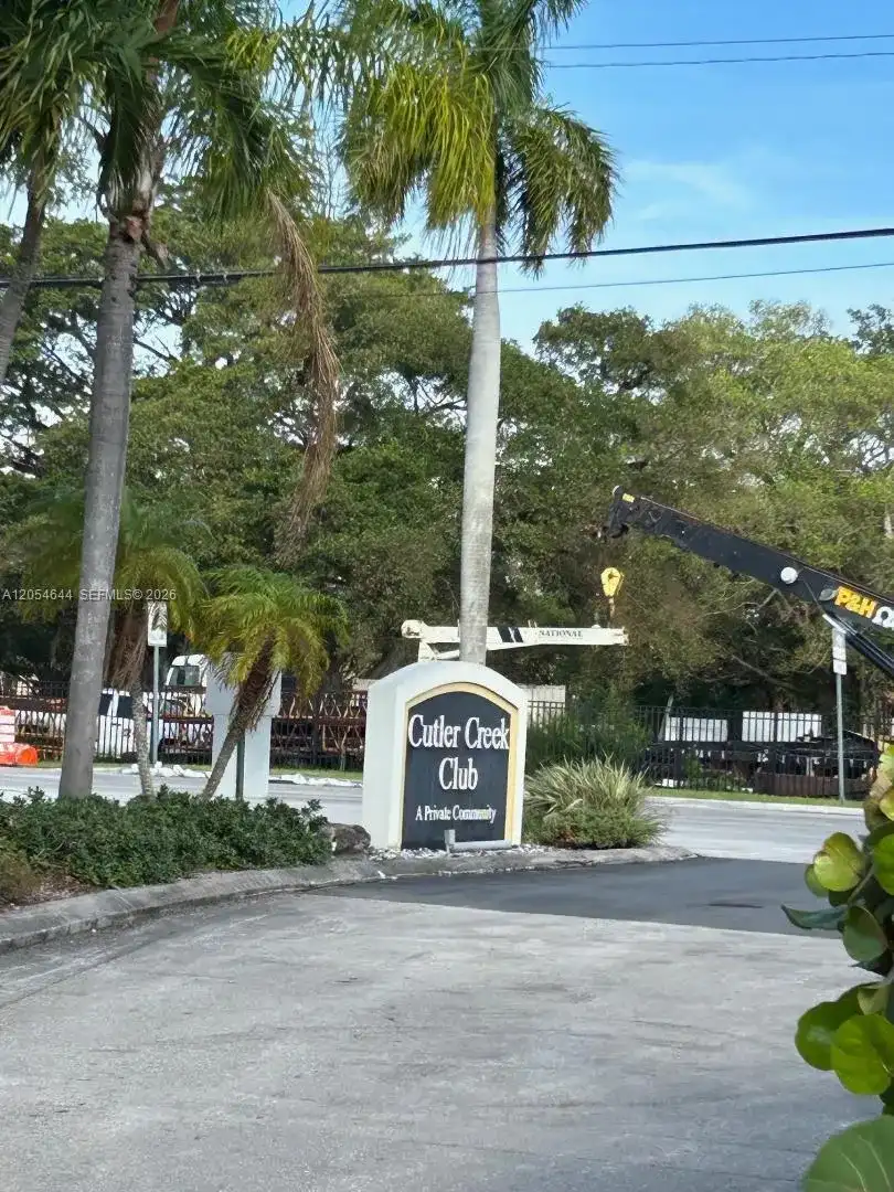 20901 SW 103rd Ct # 20901, Cutler Bay FL 33189