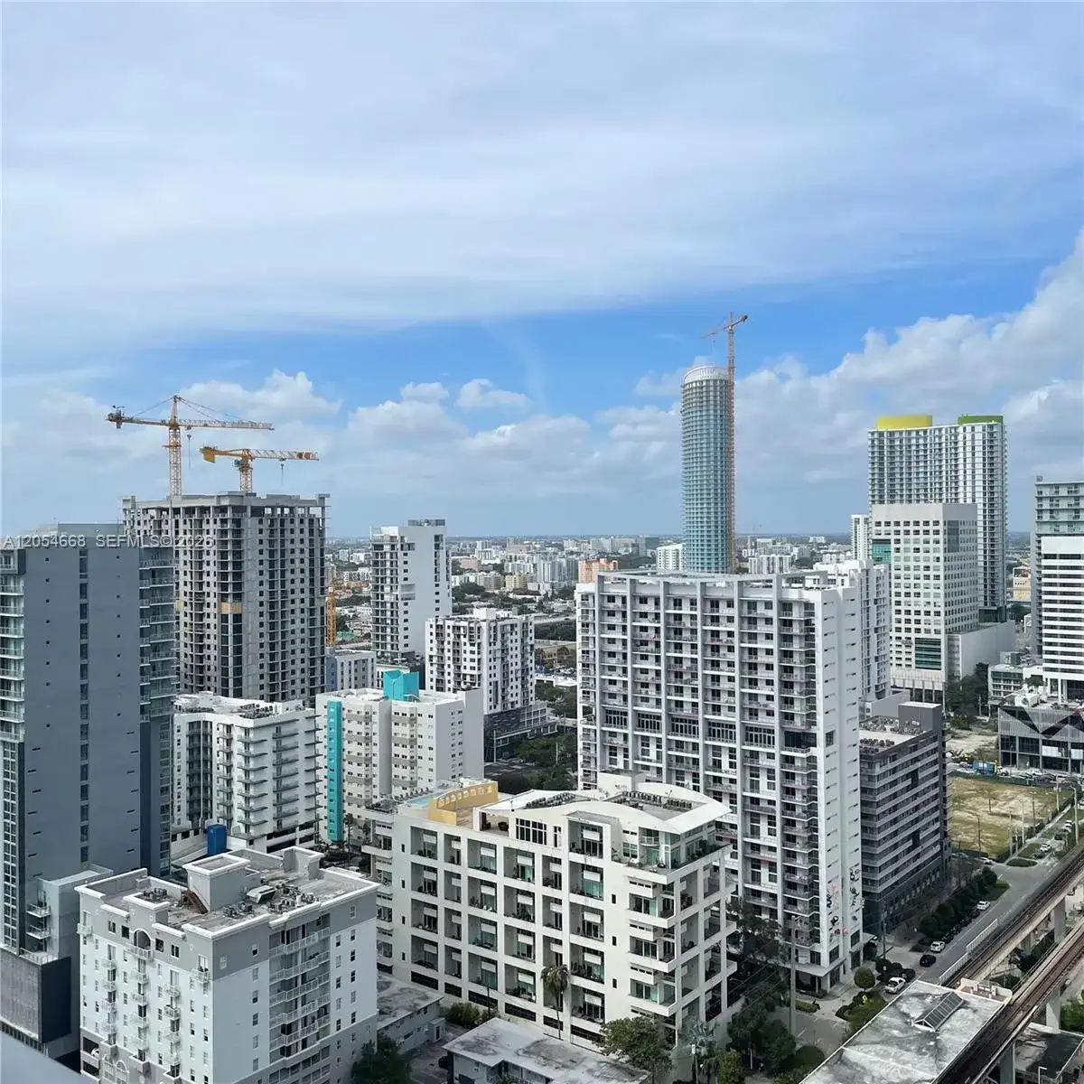 79 SW 12 ST, Miami FL 33130 photo 4