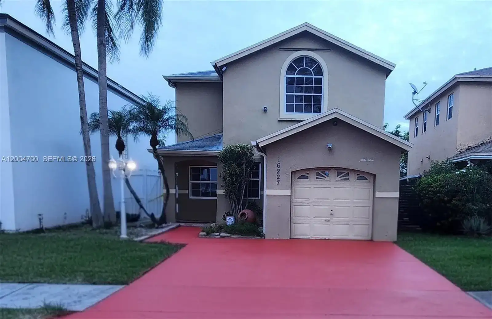 16227 SW 139th Ct, Miami FL 33177 photo 2