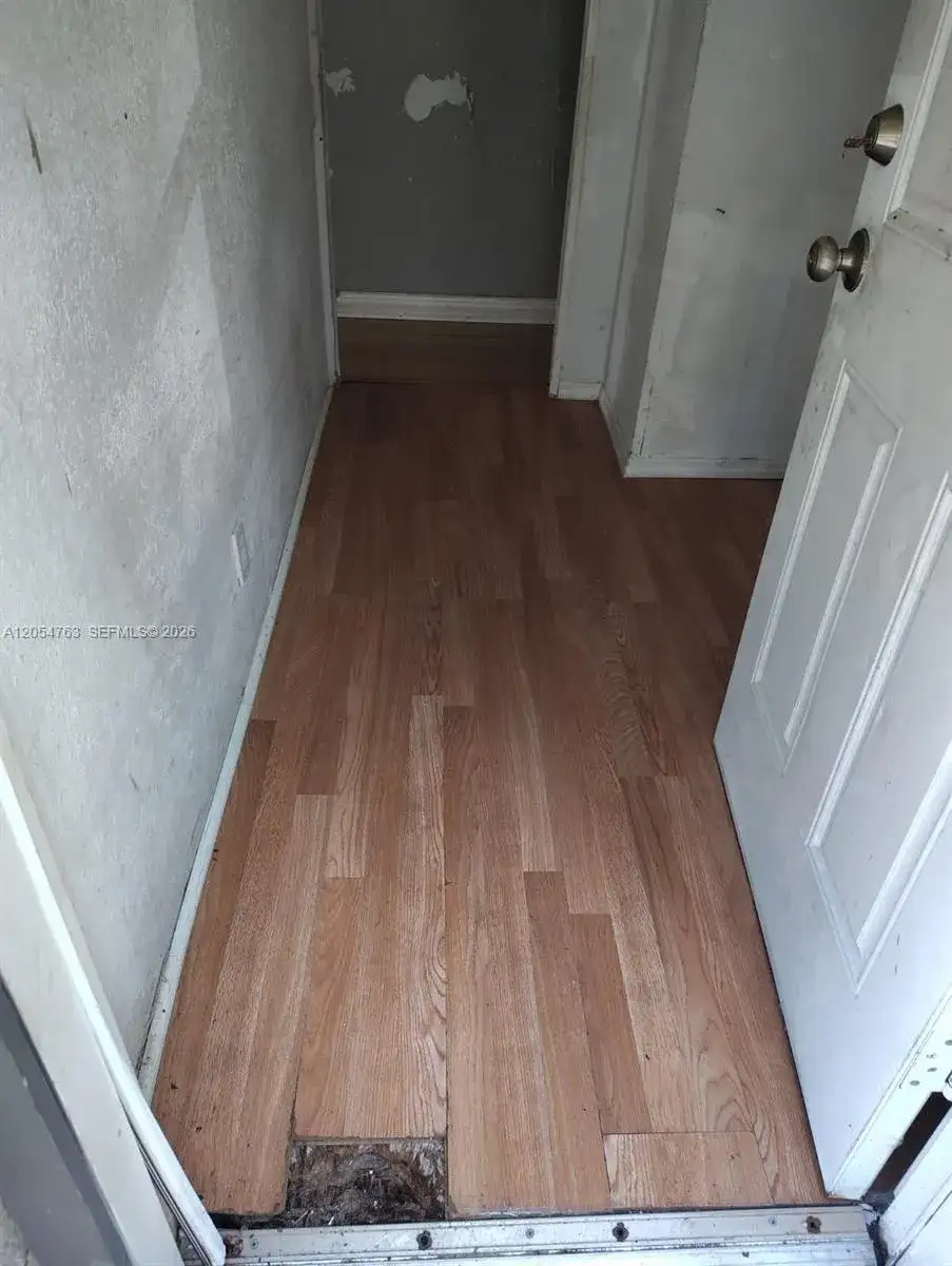 26 Candlelight Dr, Lake Wales FL 33859 photo 3
