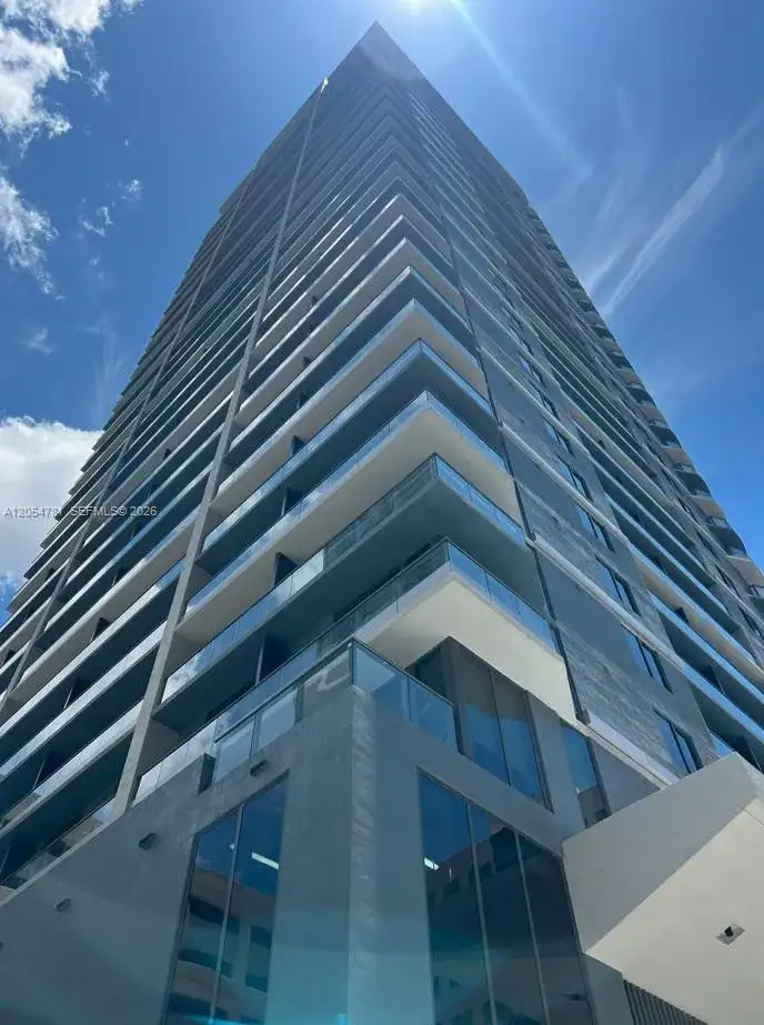 121 NE 5th St # 3710, Miami FL 33132 photo 2
