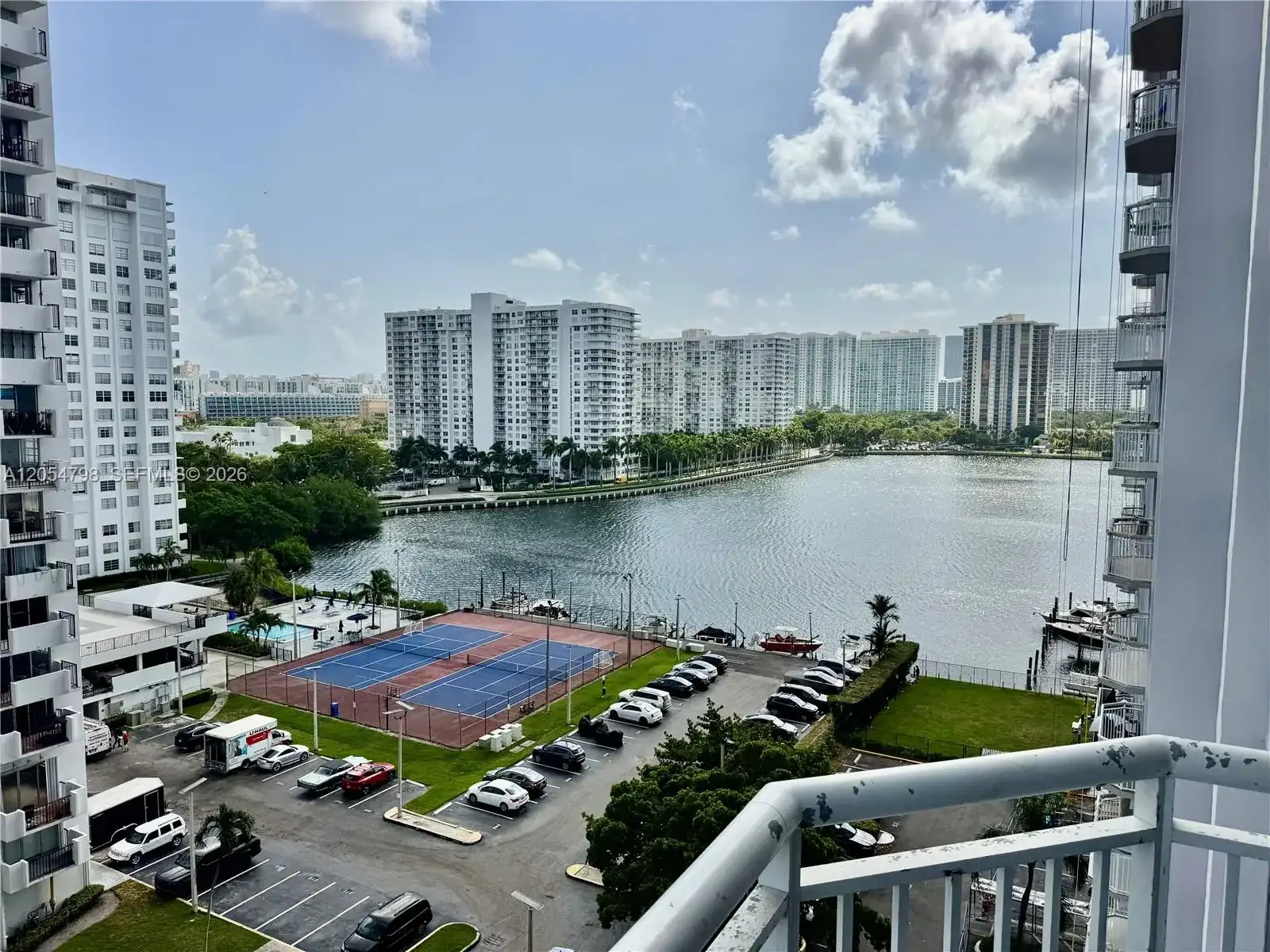 18051 Biscayne Blvd # 1002, Aventura FL 33160