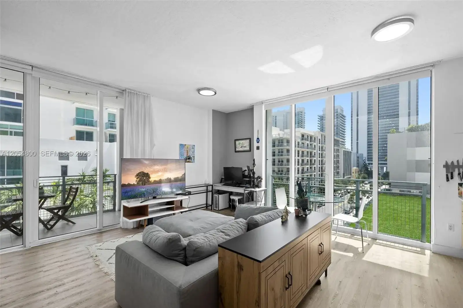 350 NE 24th St # 401, Miami FL 33137 photo 2