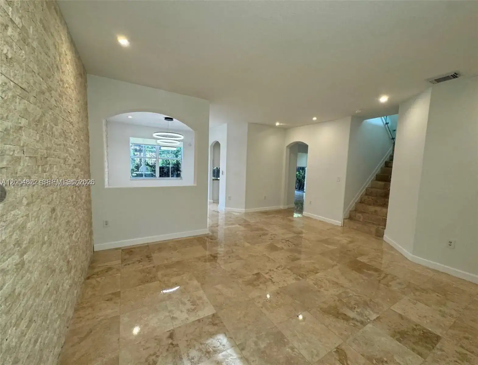 7563 NW 112th Pl, Doral FL 33178 photo 3