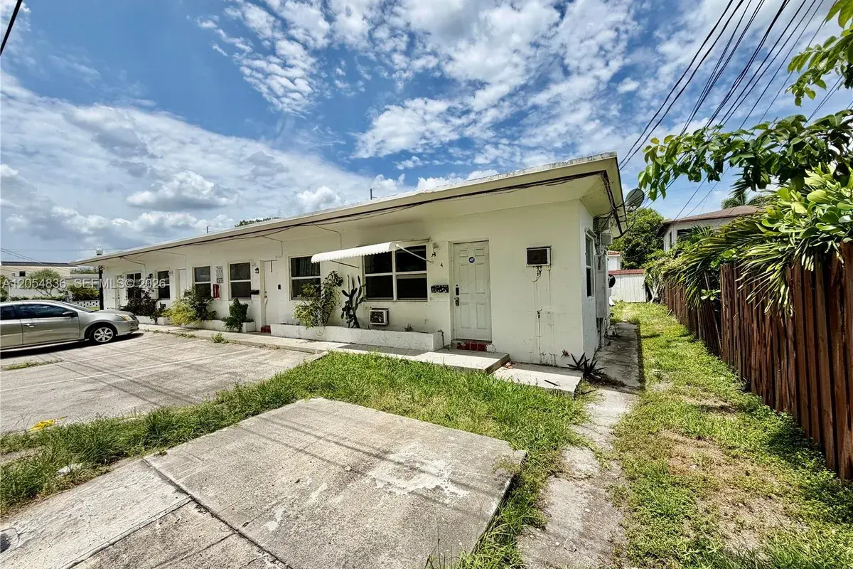 2041 S jackson st # 4, Hollywood FL 33020