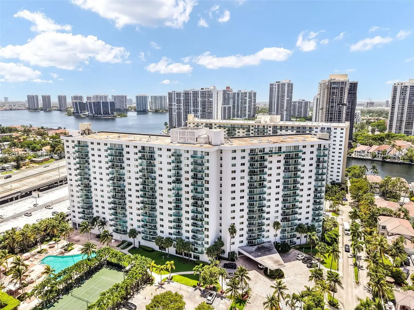 19380 Collins Ave # 1423, Sunny Isles Beach FL 33160