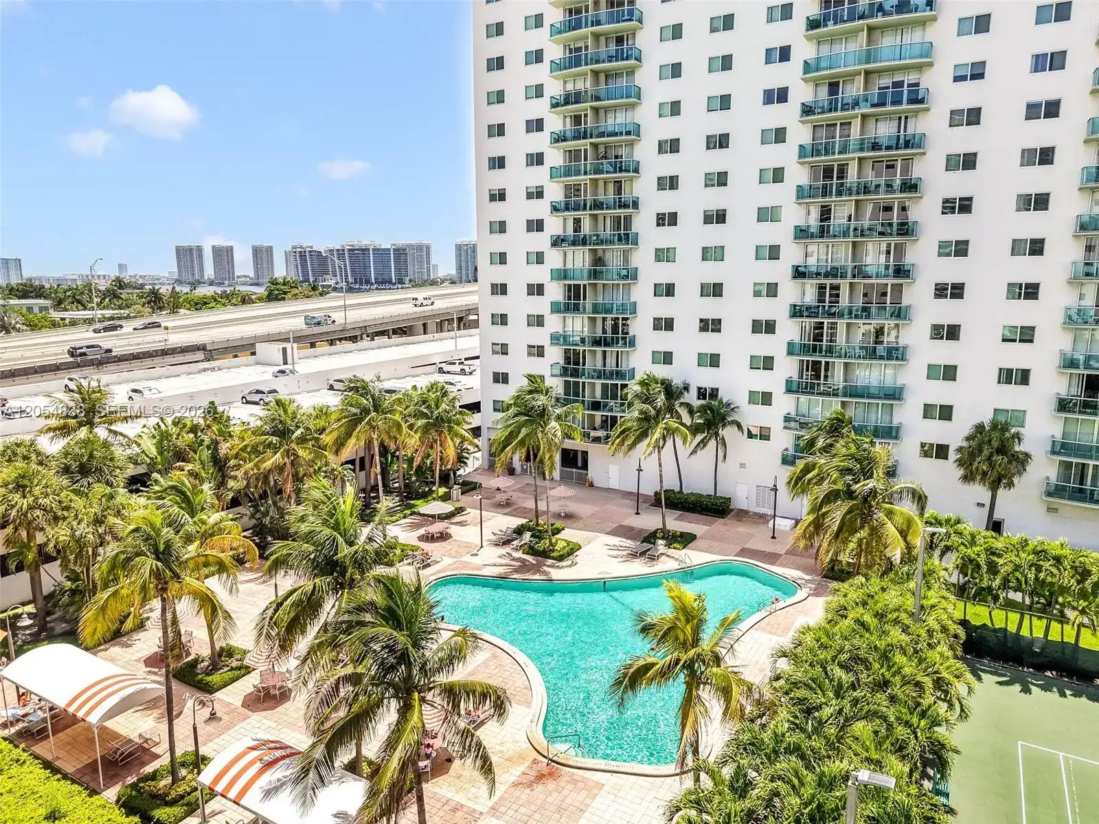 19380 Collins Ave # 1423, Sunny Isles Beach FL 33160 photo 2