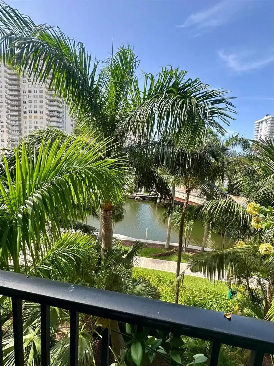 17150 N Bay Rd # 2412, Sunny Isles Beach FL 33160 photo 5