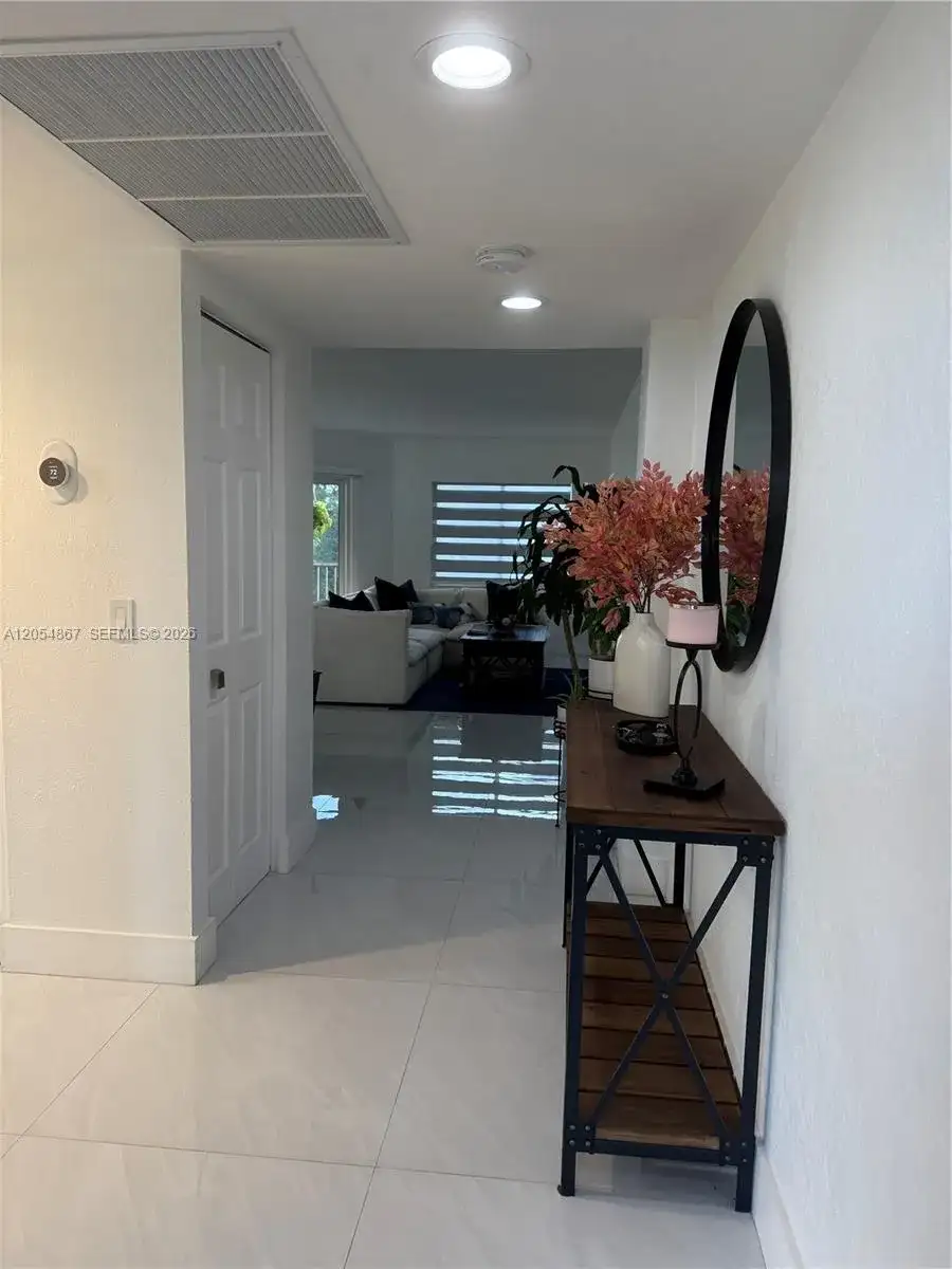500 SW 130th Ter # 302A, Pembroke Pines FL 33027 photo 3