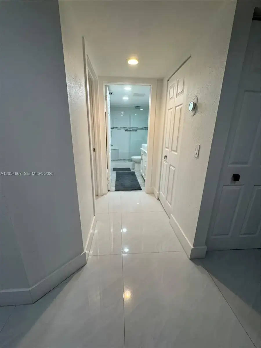 500 SW 130th Ter # 302A, Pembroke Pines FL 33027 photo 4
