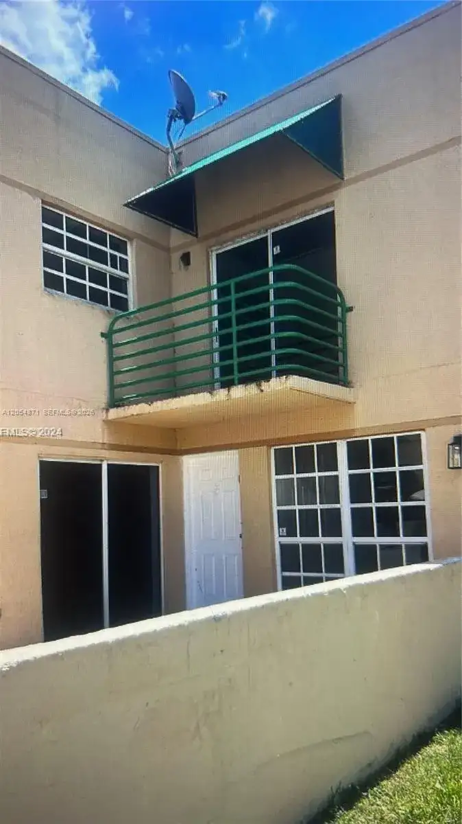 11880 SW 19th Ter # 113, Miami FL 33175 photo 2