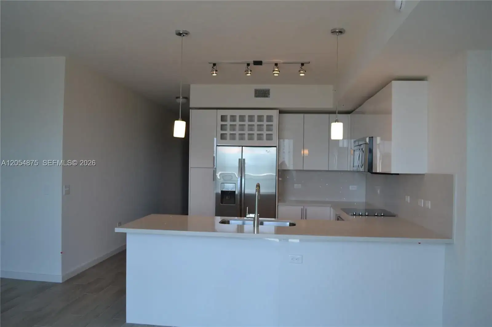 999 SW 1st Ave # 3302, Miami FL 33130 photo 2