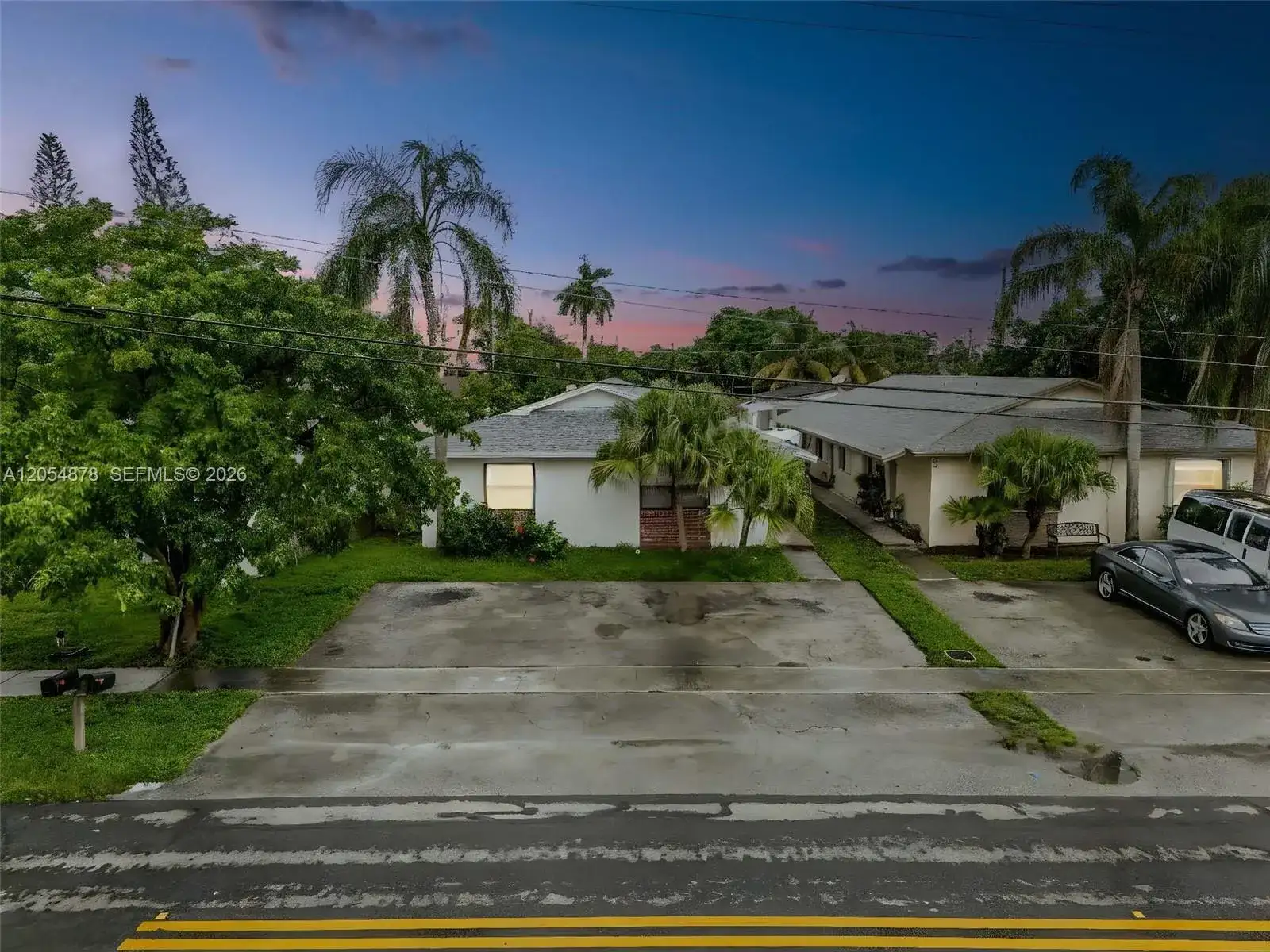 19 SE 4th Ter, Dania Beach FL 33004 photo 3