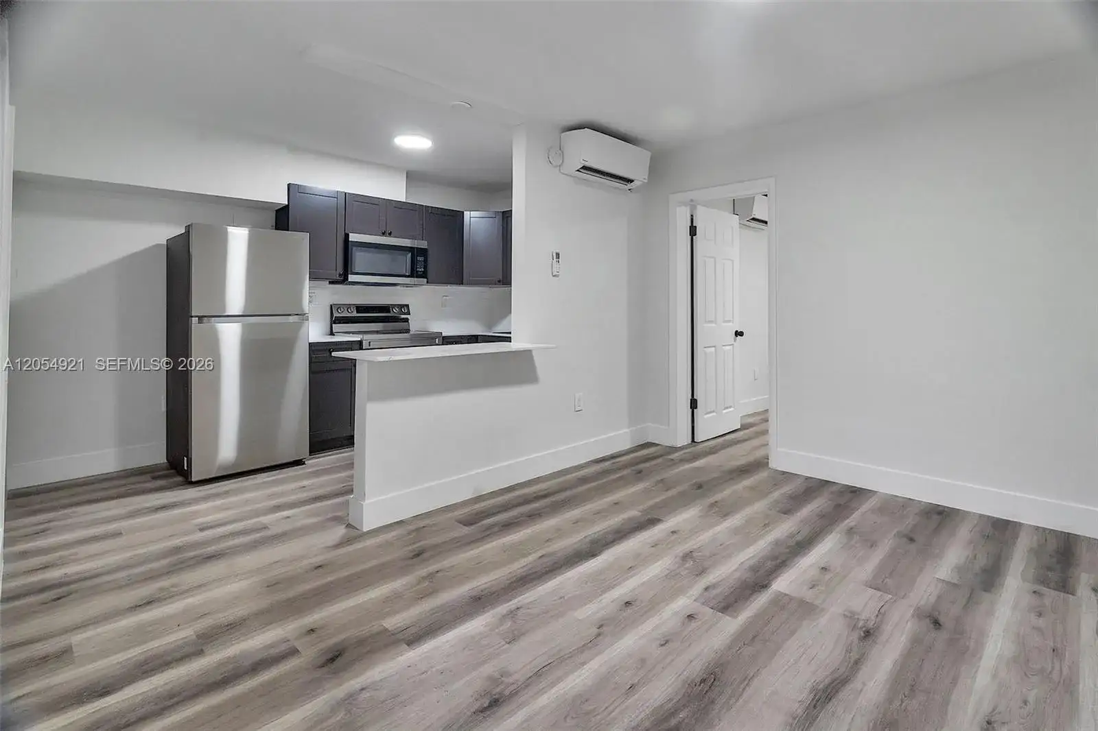 4037 SW 65th Ave # 2, South Miami FL 33155 photo 2