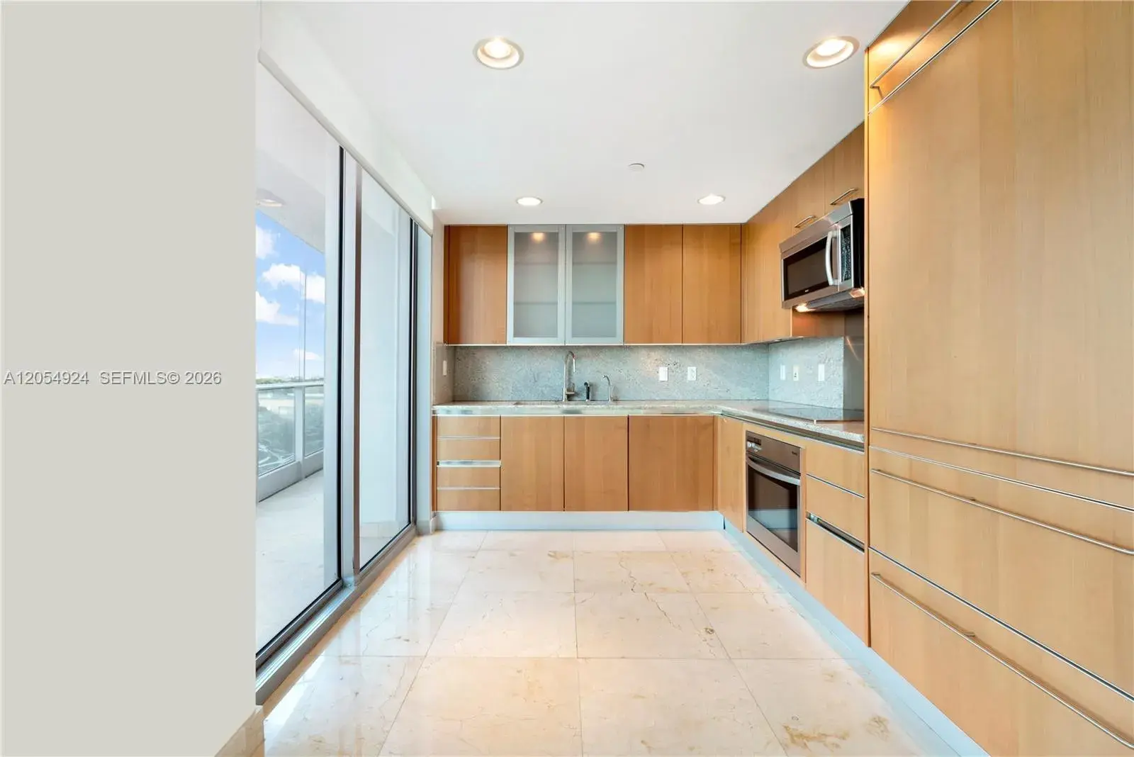2627 S Bayshore Dr # 1008, Miami FL 33133