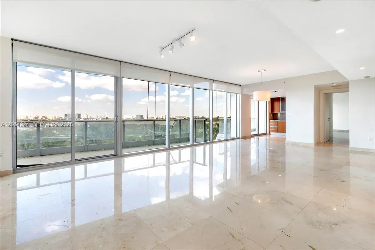 2627 S Bayshore Dr # 1008, Miami FL 33133