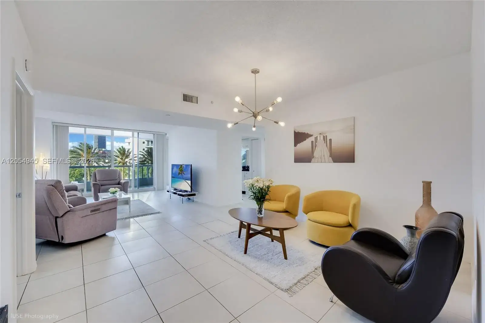 21205 Yacht Club Dr # 701, Aventura FL 33180 photo 2