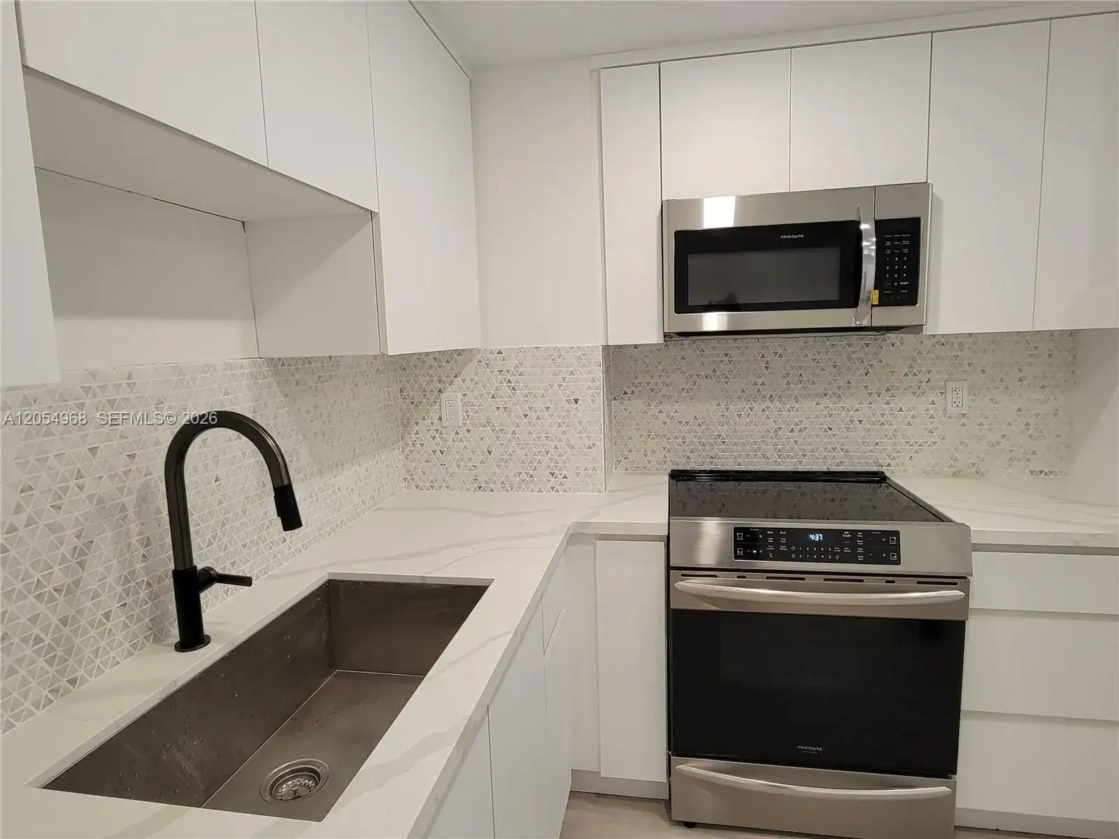 2655 Collins Ave # 608, Miami Beach FL 33140 photo 4