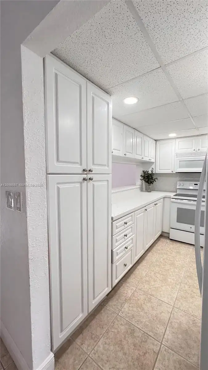 984 W 40th St # 2, Hialeah FL 33012 photo 5