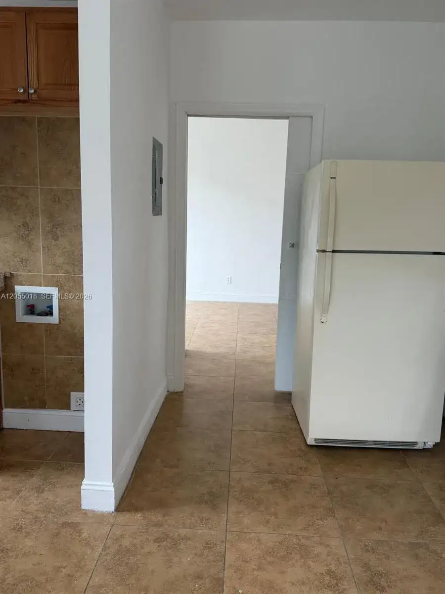 4152 SW 13th St # 7, Miami FL 33134 photo 5